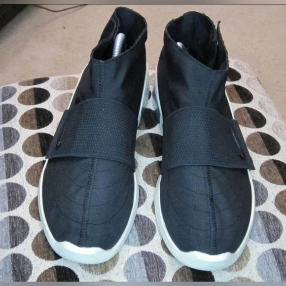 Nike Air Fear of God Mock - Picture 2 of 3